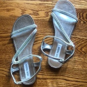 Woman’s sandals- NWOT